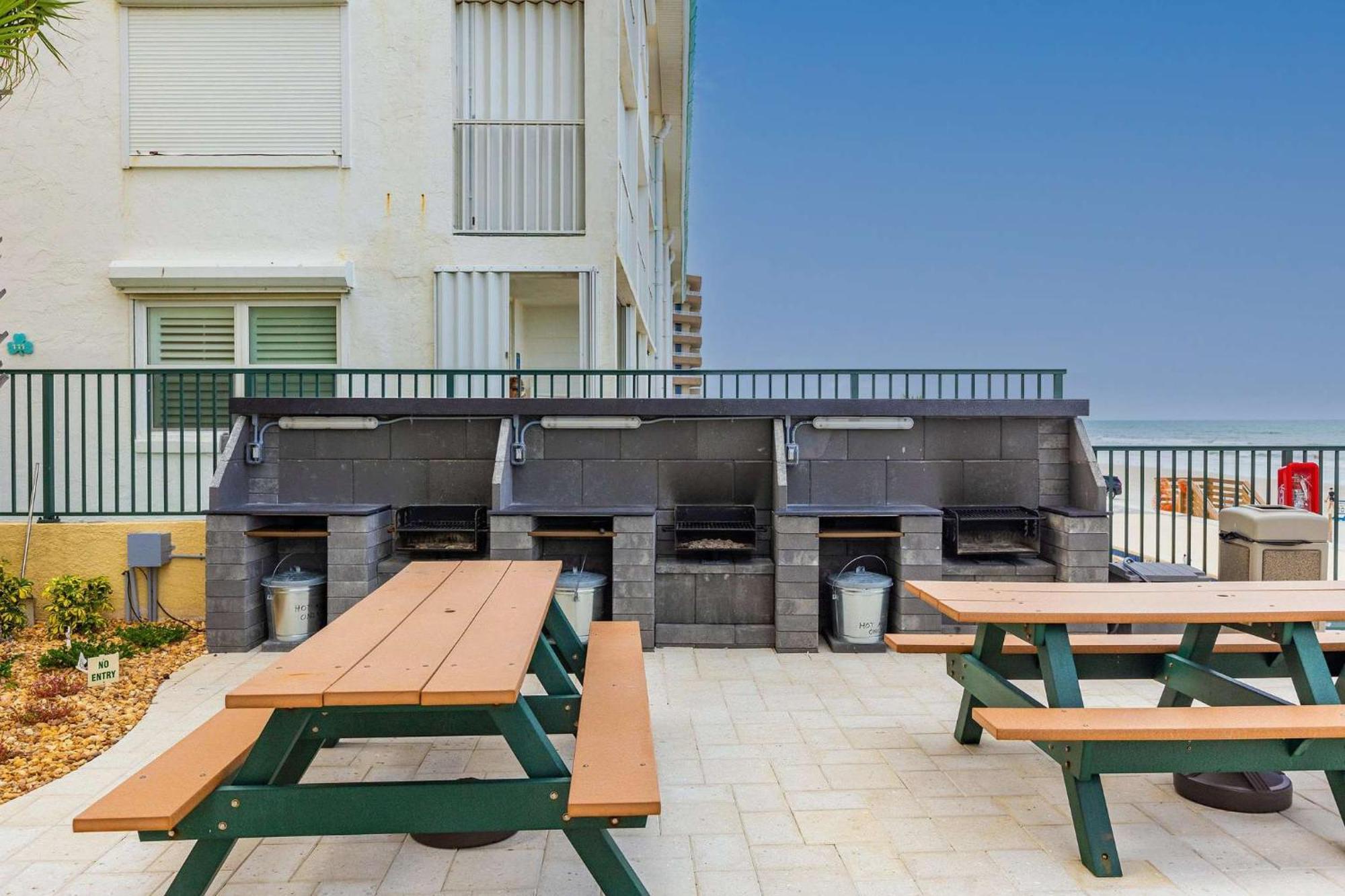 Ocean Views From Your Private Balcony! Sunglow Resort 606 By Brightwild Daytona Beach Shores Exterior photo